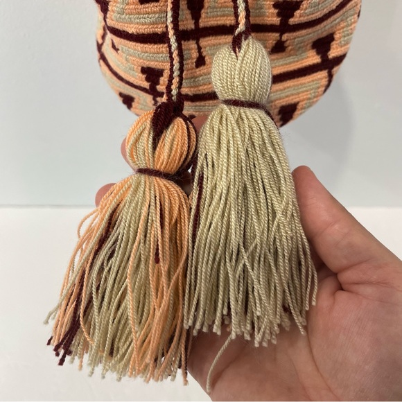 Small Wayuu crotchet crossbody bag - Picture 13 of 15